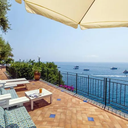 Вилла 5br Luxurious In - What'app - 0034-635-518-057 - For Reservations! Позитано