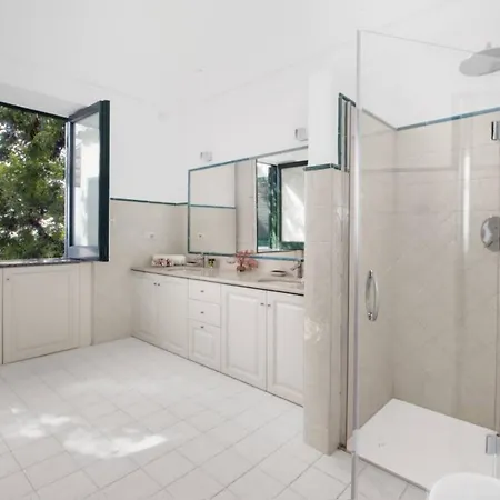 5br Luxurious In - What'app - 0034-635-518-057 - For Reservations! Вилла